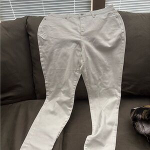 Style & Co. White Cropped Ankle Pants